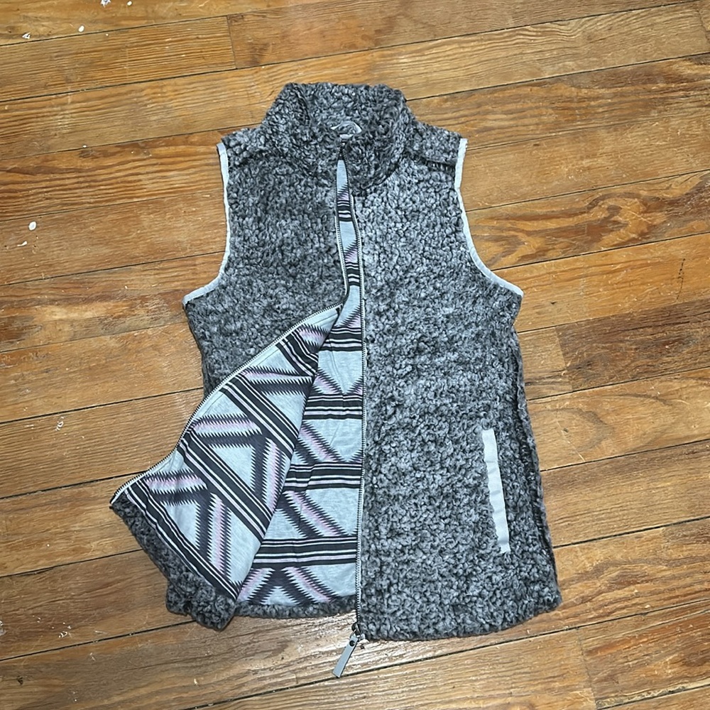 Cruel girl vest - Picture 3 of 3